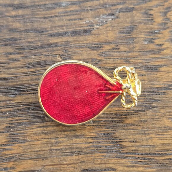 Red balloon pin, vintage 80s. - Picture 6 of 6